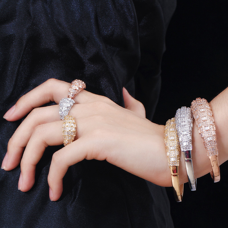 Pera Luxe Dubai Gouden Kleur G - Men Accessories In Dubai recensie en prijs